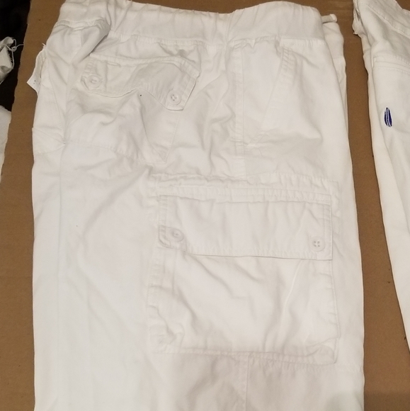 Dress shorts 5 pair BACK-TO-SCHOOL - Picture 2 of 10